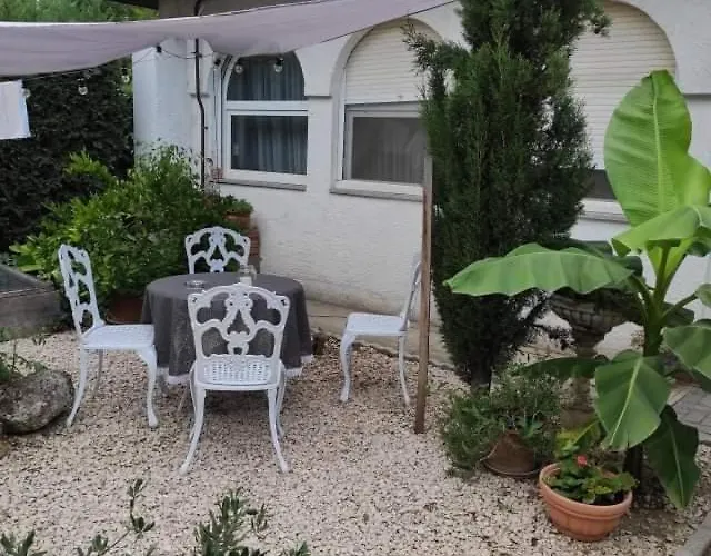 Lavendel Lägenhet *